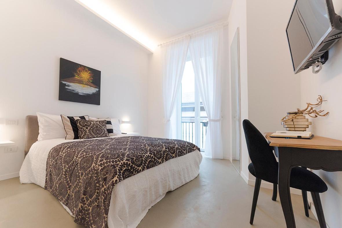 A Misura Duomo Rooms & Apartment - Ls Accommodations Naples Luaran gambar