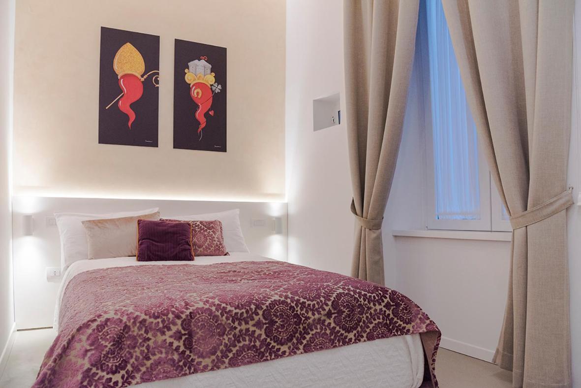 A Misura Duomo Rooms & Apartment - Ls Accommodations Naples Luaran gambar