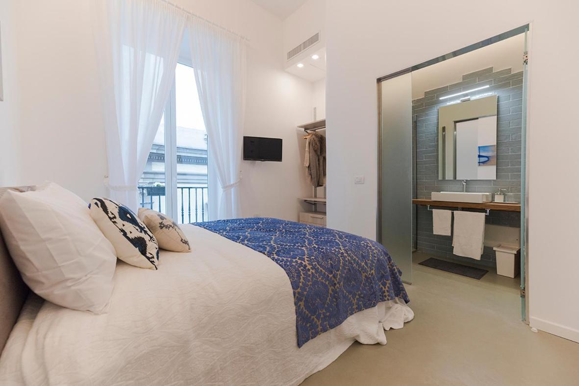 A Misura Duomo Rooms & Apartment - Ls Accommodations Naples Luaran gambar