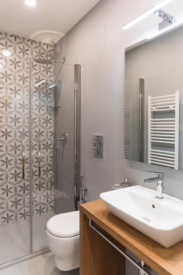 A Misura Duomo Rooms & Apartment - Ls Accommodations Naples Luaran gambar